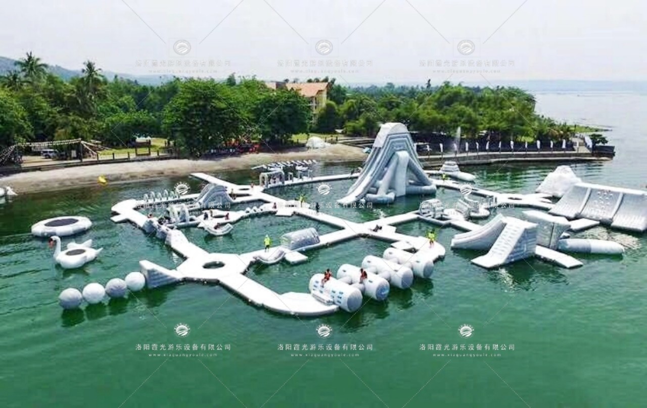 波密水上充气乐园